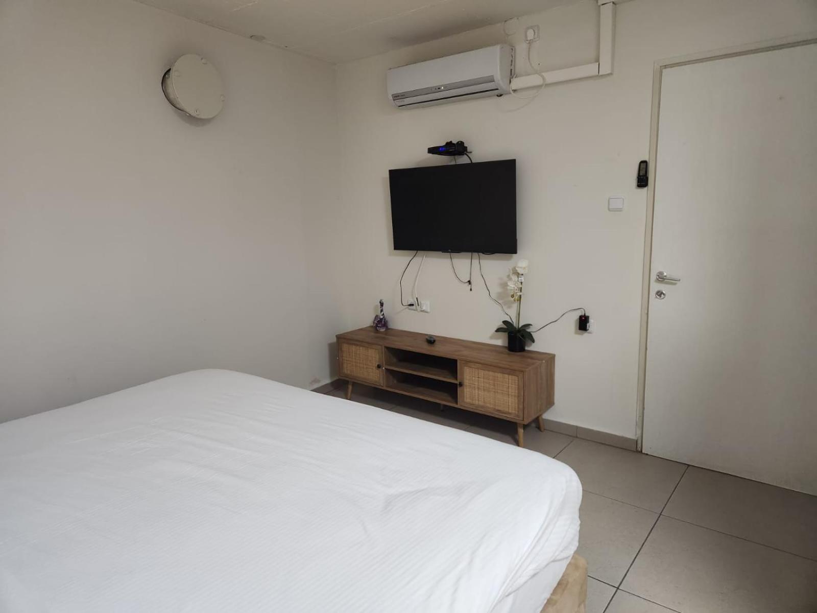 Sahara Hotel Ейлат Стая снимка